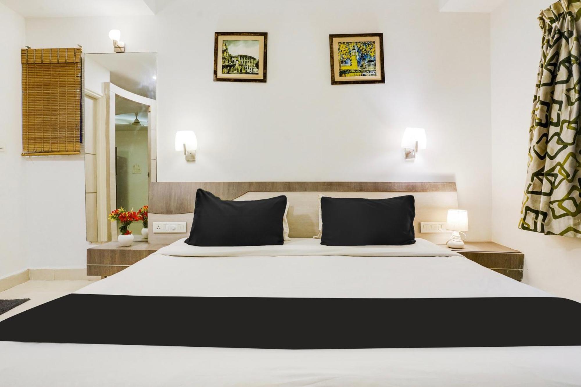 Super Townhouse Calangute - Baga Circle Formerly Park Avenue Buitenkant foto