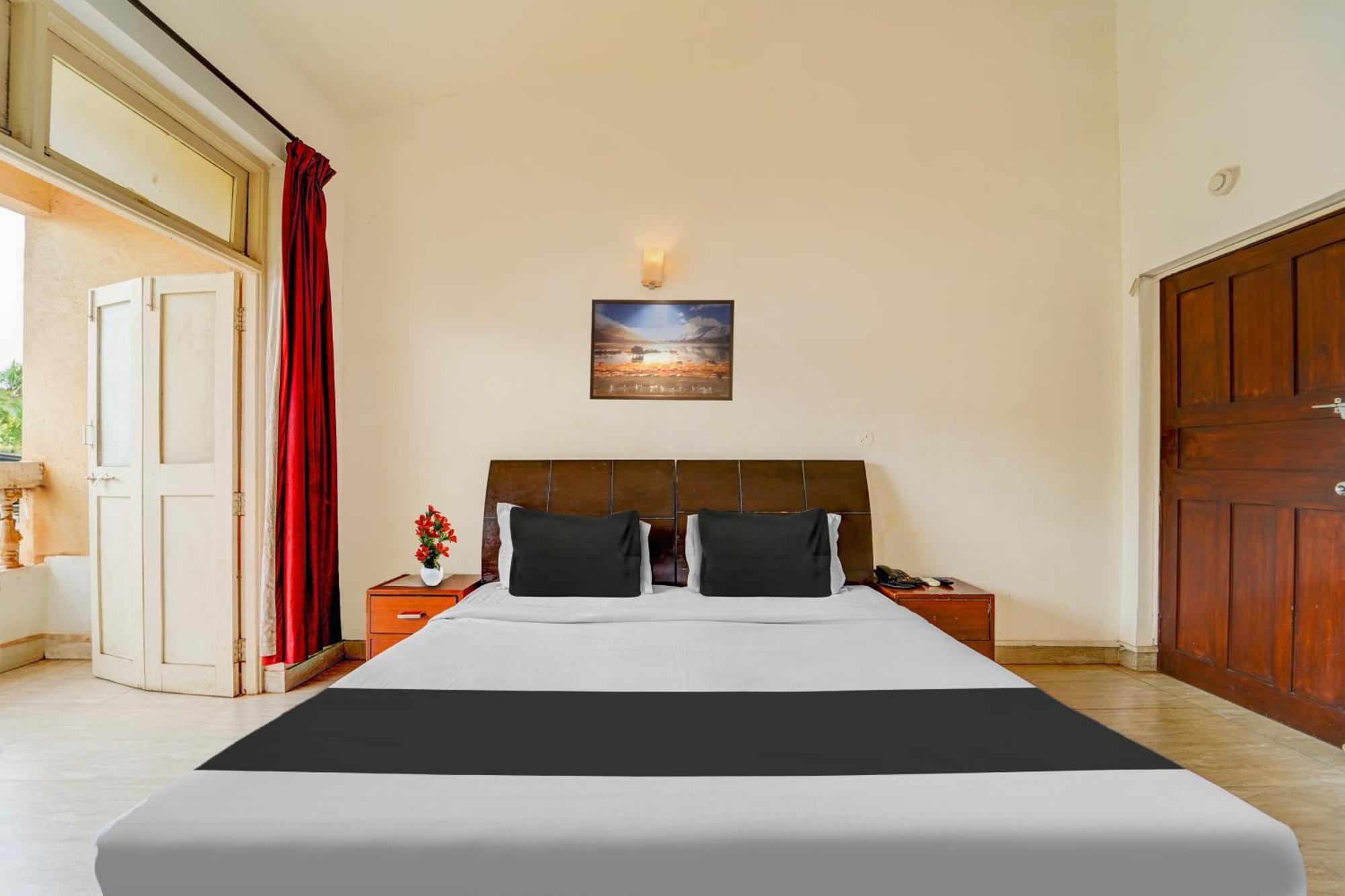 Super Townhouse Calangute - Baga Circle Formerly Park Avenue Buitenkant foto