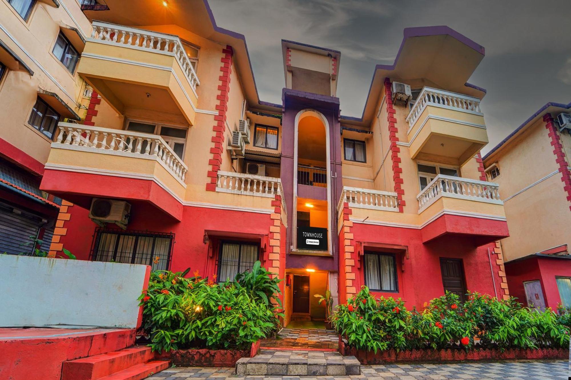 Super Townhouse Calangute - Baga Circle Formerly Park Avenue Buitenkant foto